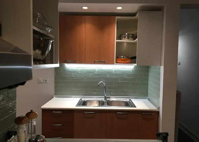 Spacious 3bd Flat Next To The Center Apartment Thessaloniki