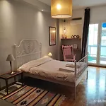 Lägenhet Spacious 3bd Flat Next To The Center Thessaloníki