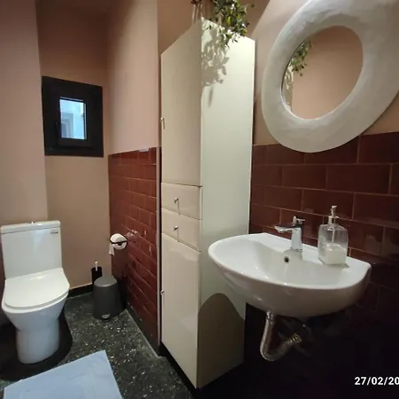 Spacious 3bd Flat Next To The Center Apartment *