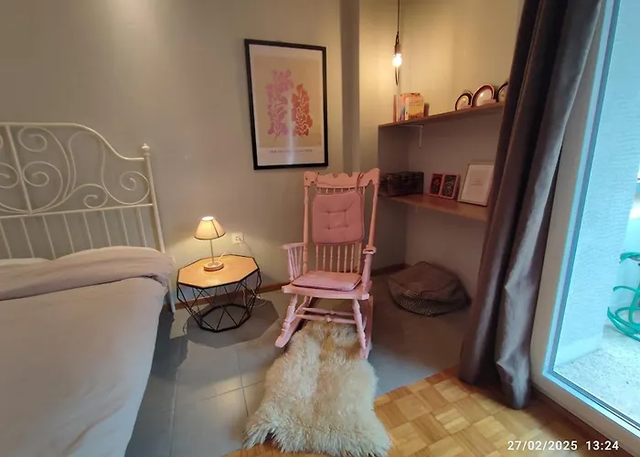 Spacious 3bd Flat Next To The Center Daire Selanik